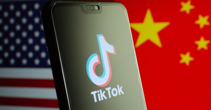 TikTok sắp bị xóa khỏi kho ứng dụng của Apple và Google?
